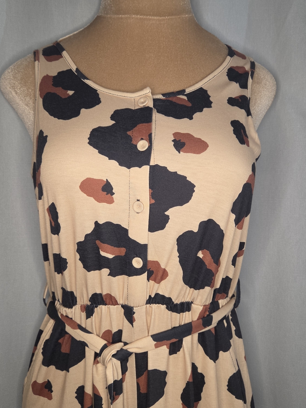 Southern Stitch Sleeveless Beige Leopard Print Tie-Waist Overall Size Small